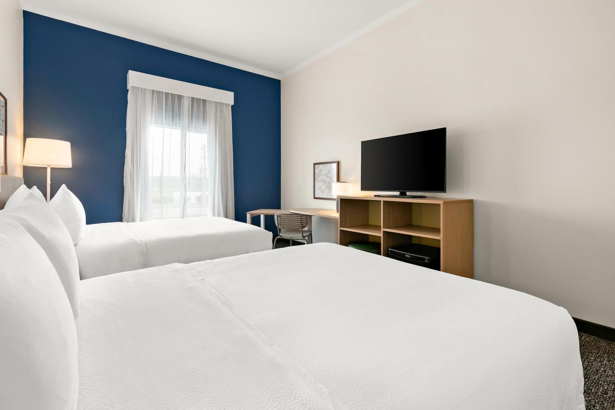 Spark By Hilton Commerce, Ga Kültér fotó